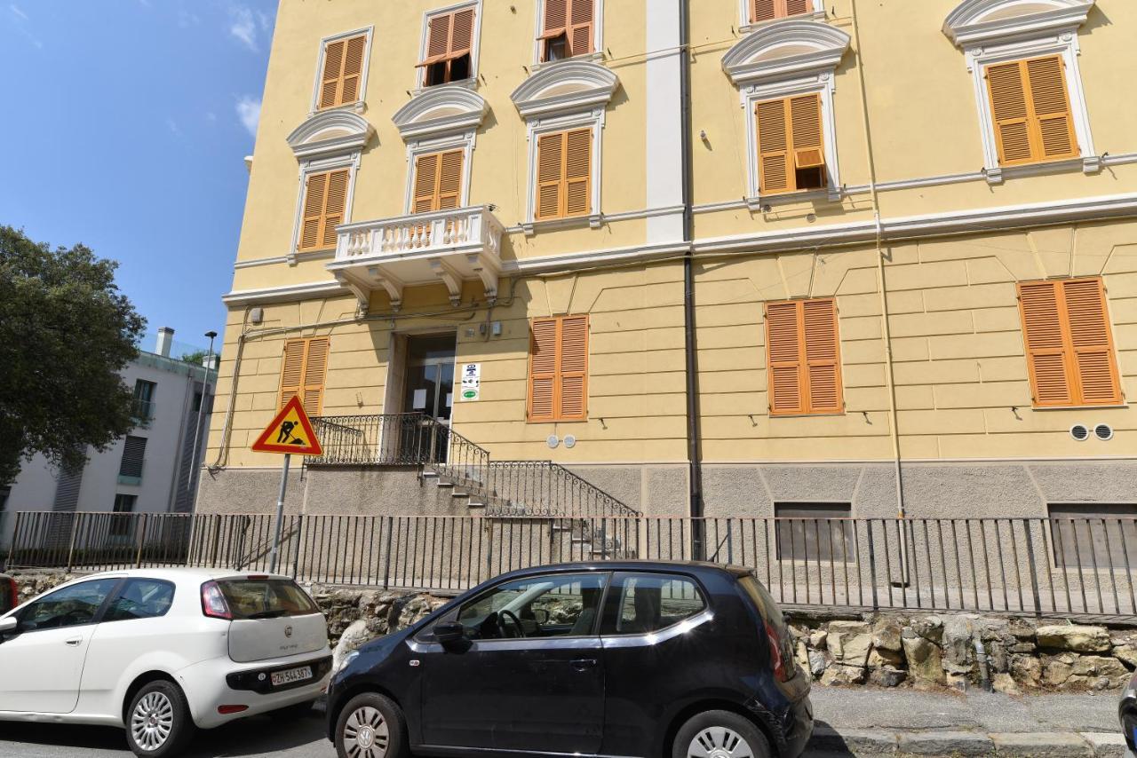 A&B Affittacamere A Boccadasse Genoa Exterior photo